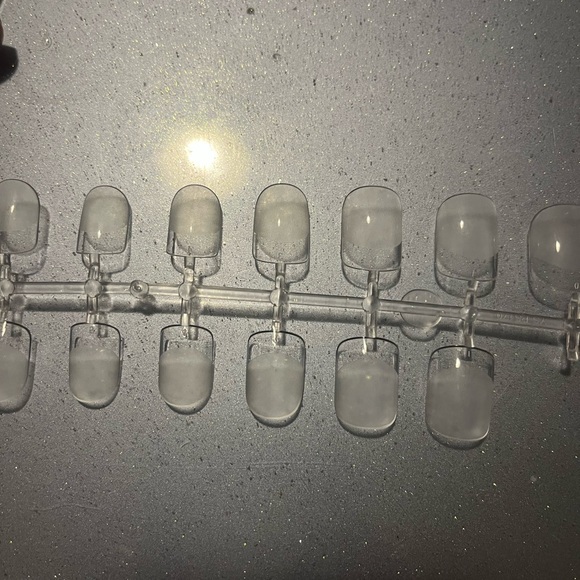 10 PC Hand Crafted Ombre Nails NWT (S,M,L) - Picture 2 of 5
